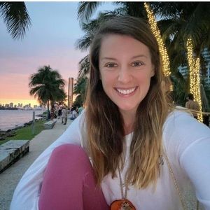 Meet your Posher, Kayla rose